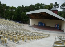 Renovation of the roof over and reconstruction of the stage of city amphitheater in Świnoujście